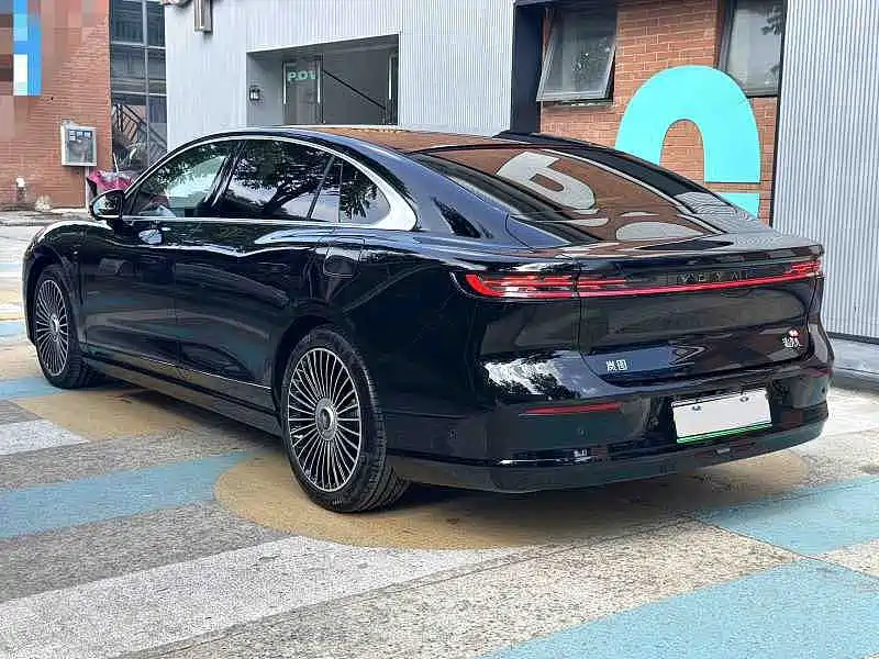 Voyah Auto VOYAH Zhuiguang L 2025 2025 Mid-configuration Model