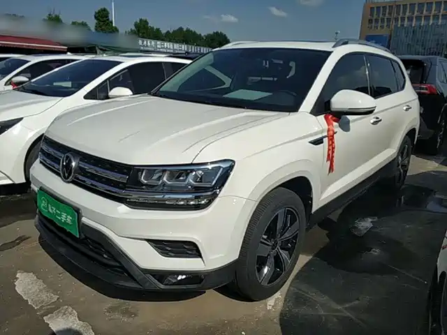 Volkswagen Tharu 280TSI, Моноприводный Комфорт