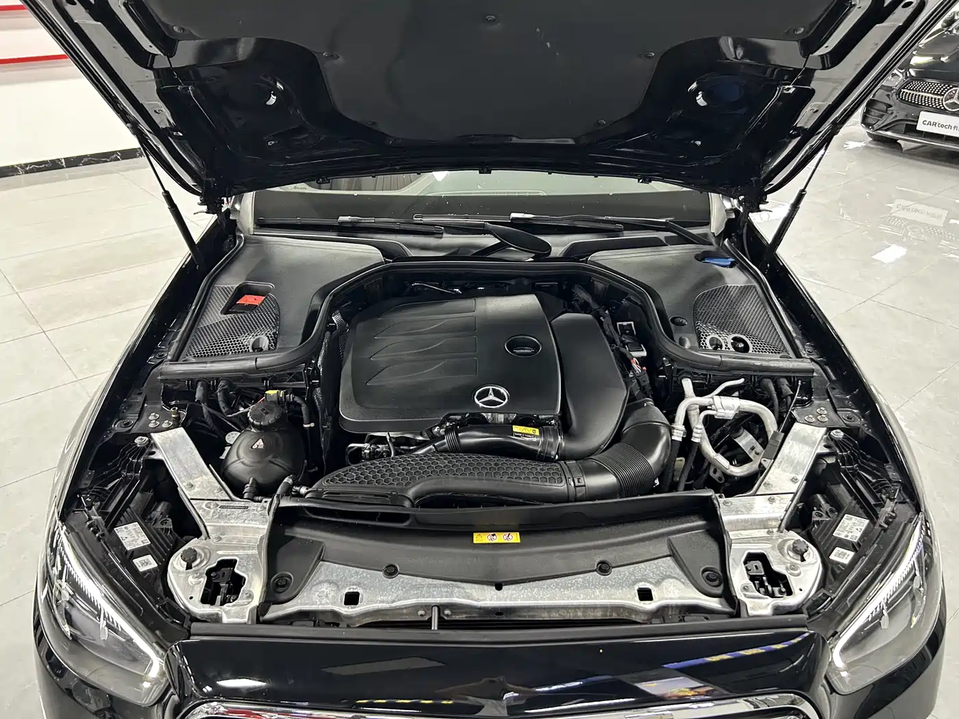 Mercedes-Benz E-Class 2023 E 260 L фото 14