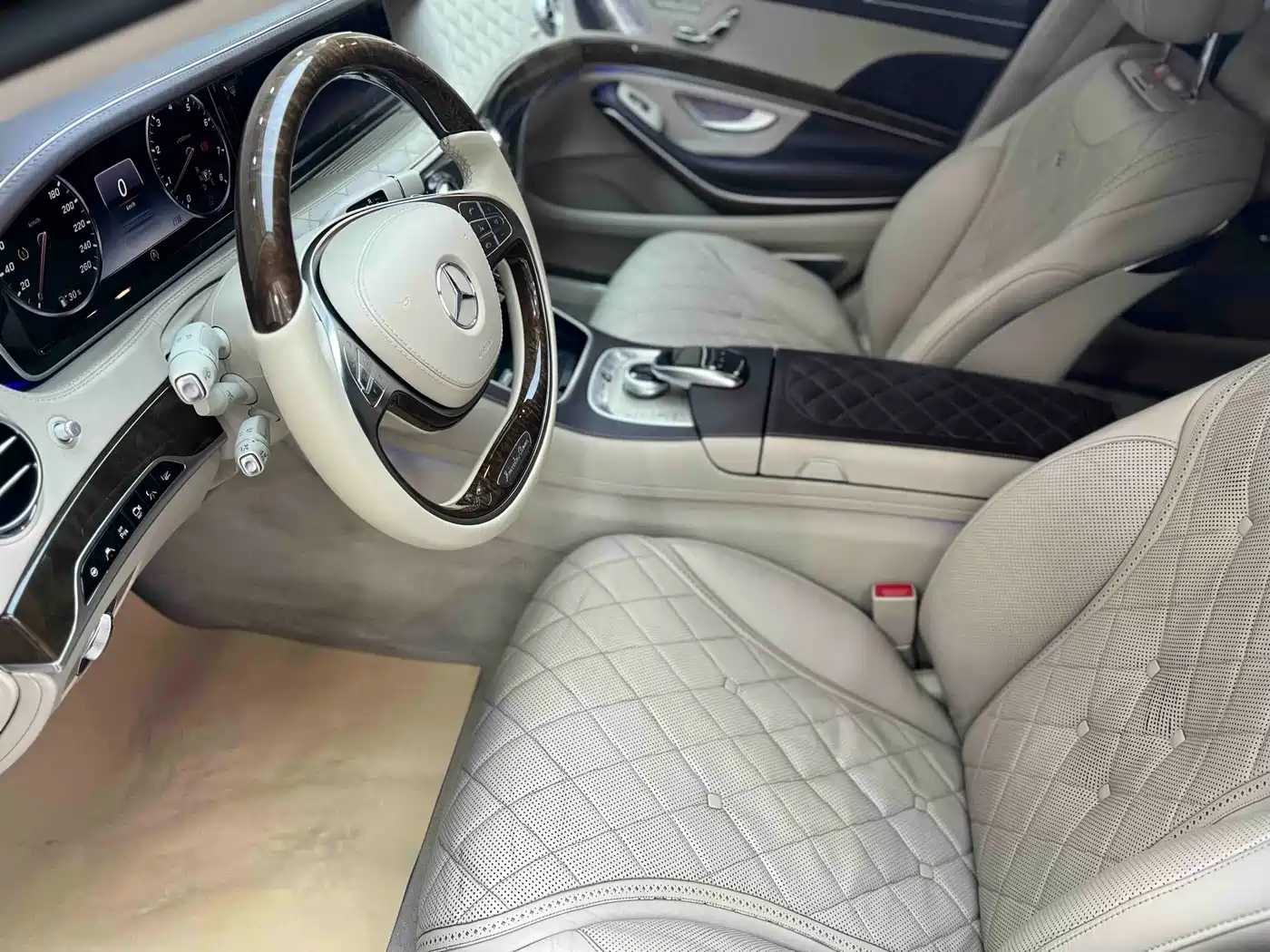 Mercedes-Benz Maybach S-Class 2015 S 600 фото 10