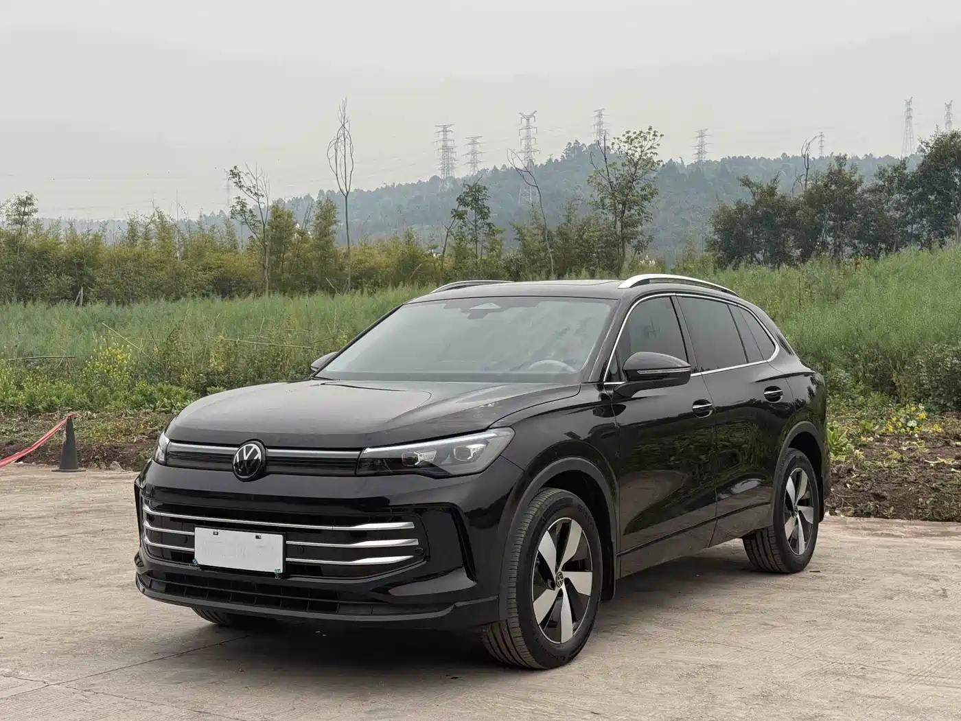 Volkswagen Tiguan L 2024 PRO 330TSI 2WD Smart Edition фото 18
