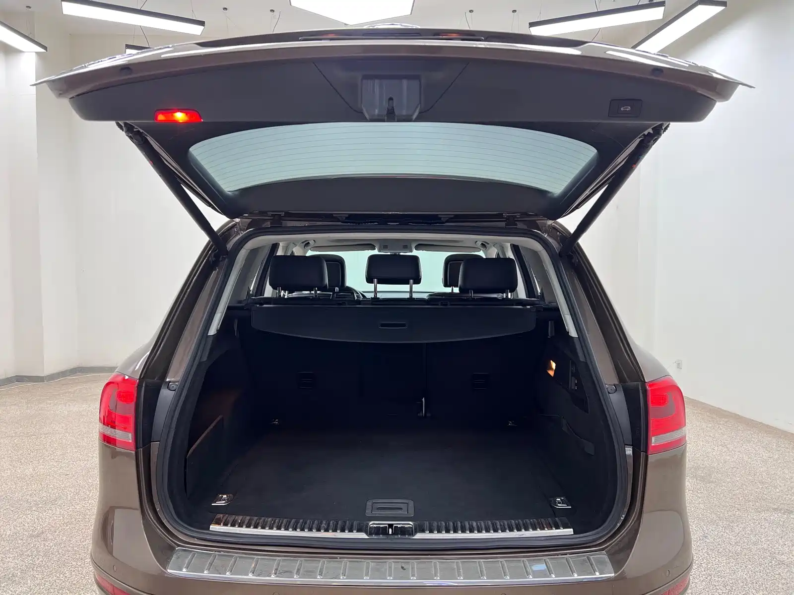Фото 25 - Volkswagen Touareg