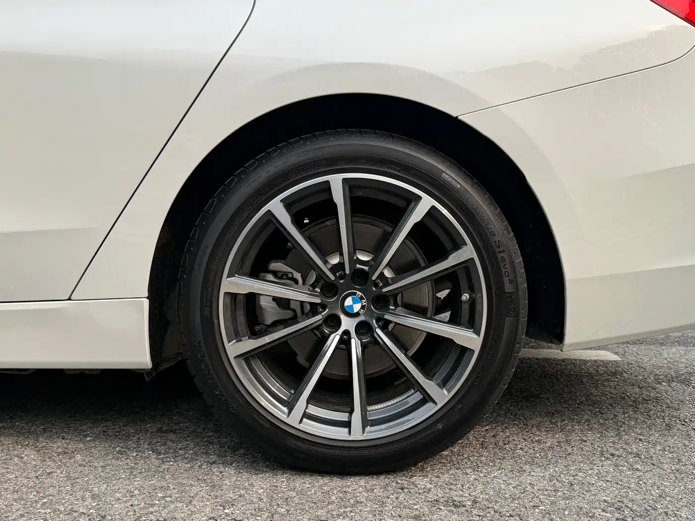 BMW 6 Series GT 2022 Model 630i Luxury Design Package фото 17