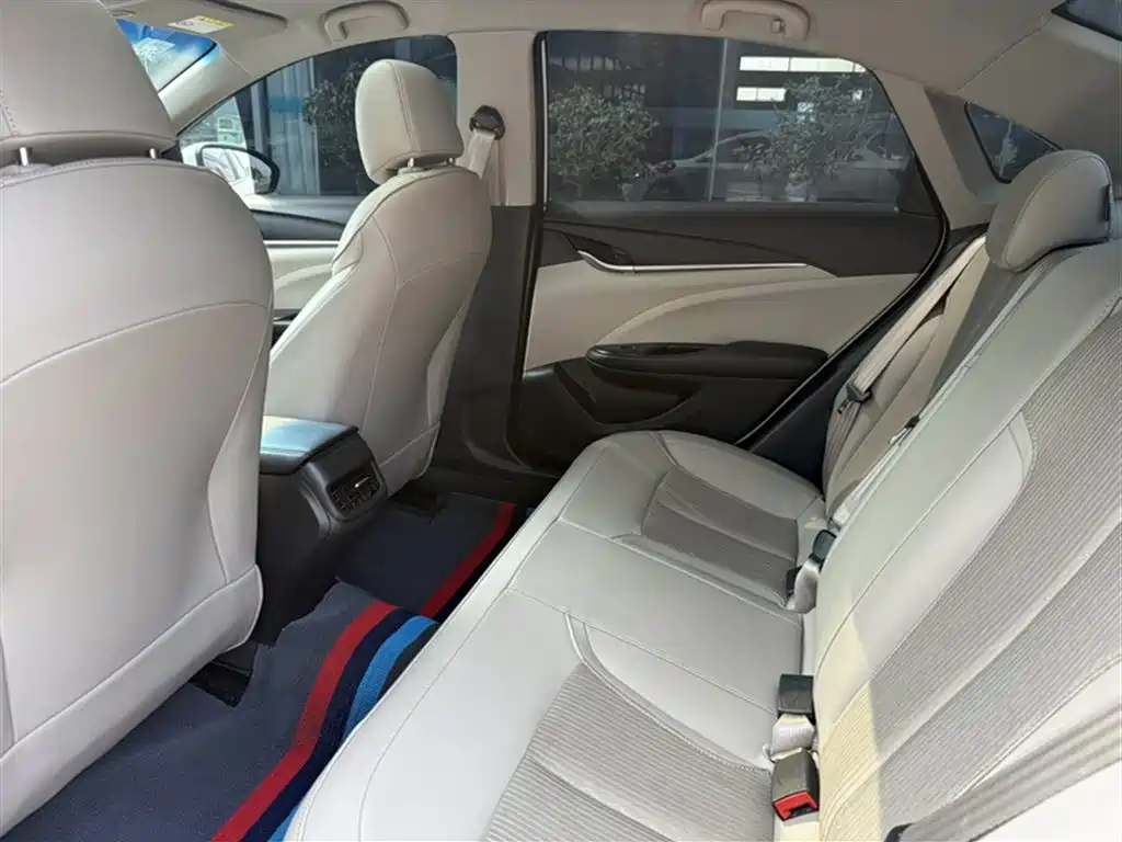 Buick Excelle 2017 15N Manual Elite фото 12