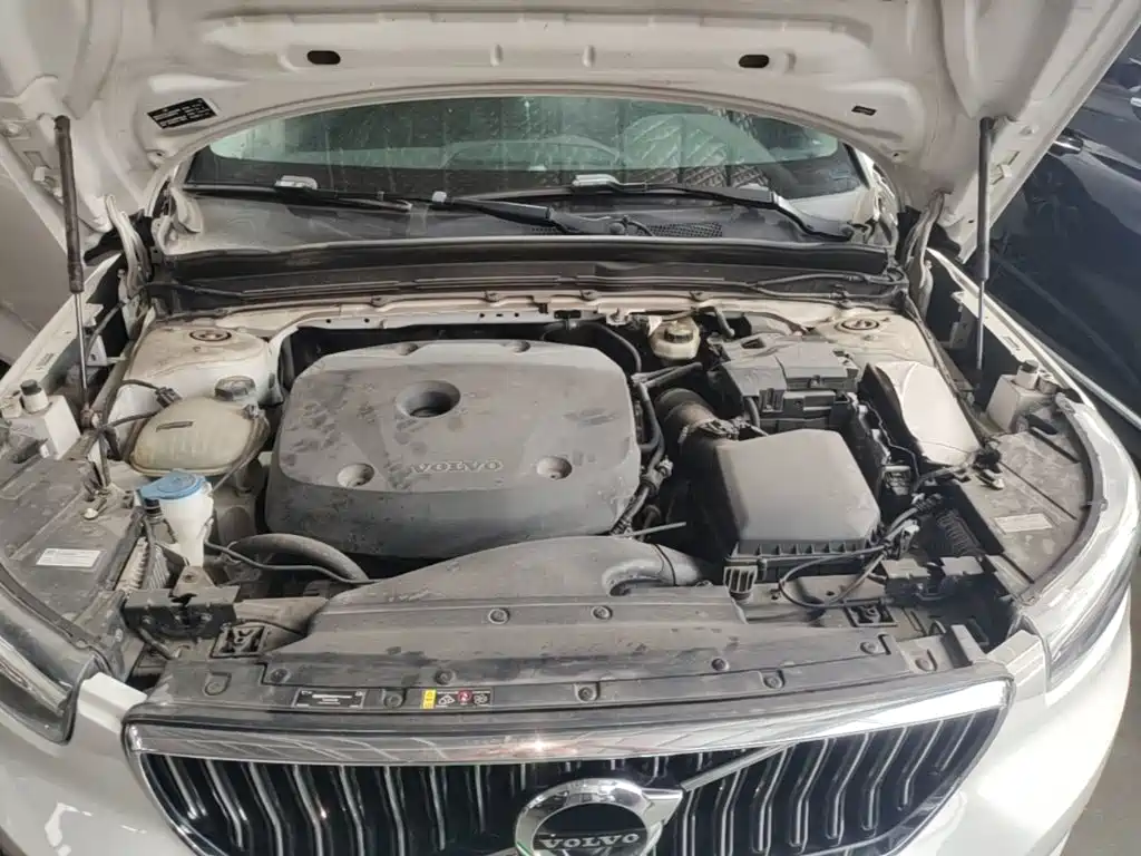 Volvo XC40 2021 2021 T4 AWD Smart Luxury Edition