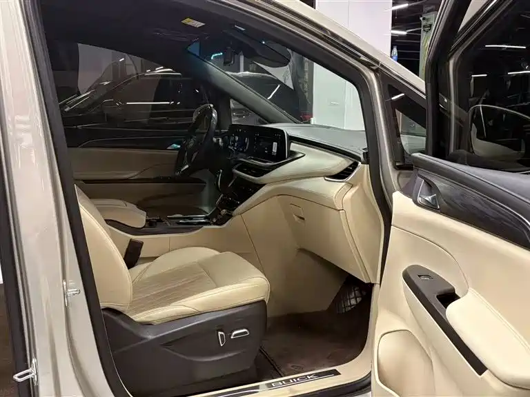 Buick GL8 2022 ES Landmark 653T Flagship фото 4