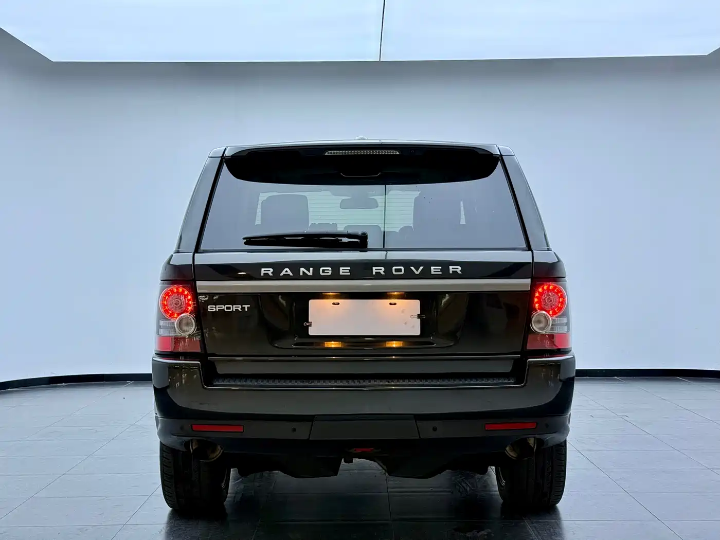 Land Rover Range Rover Sport 2012 5.0 NA V8 HSE фото 4