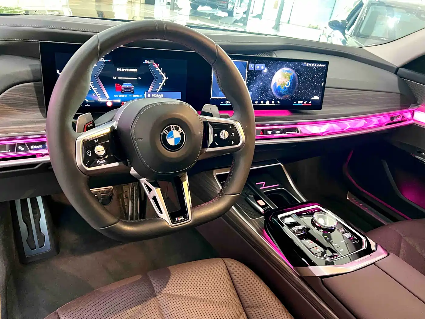 BMW 7 Series 2023 Model 735Li M Sport Package фото 5