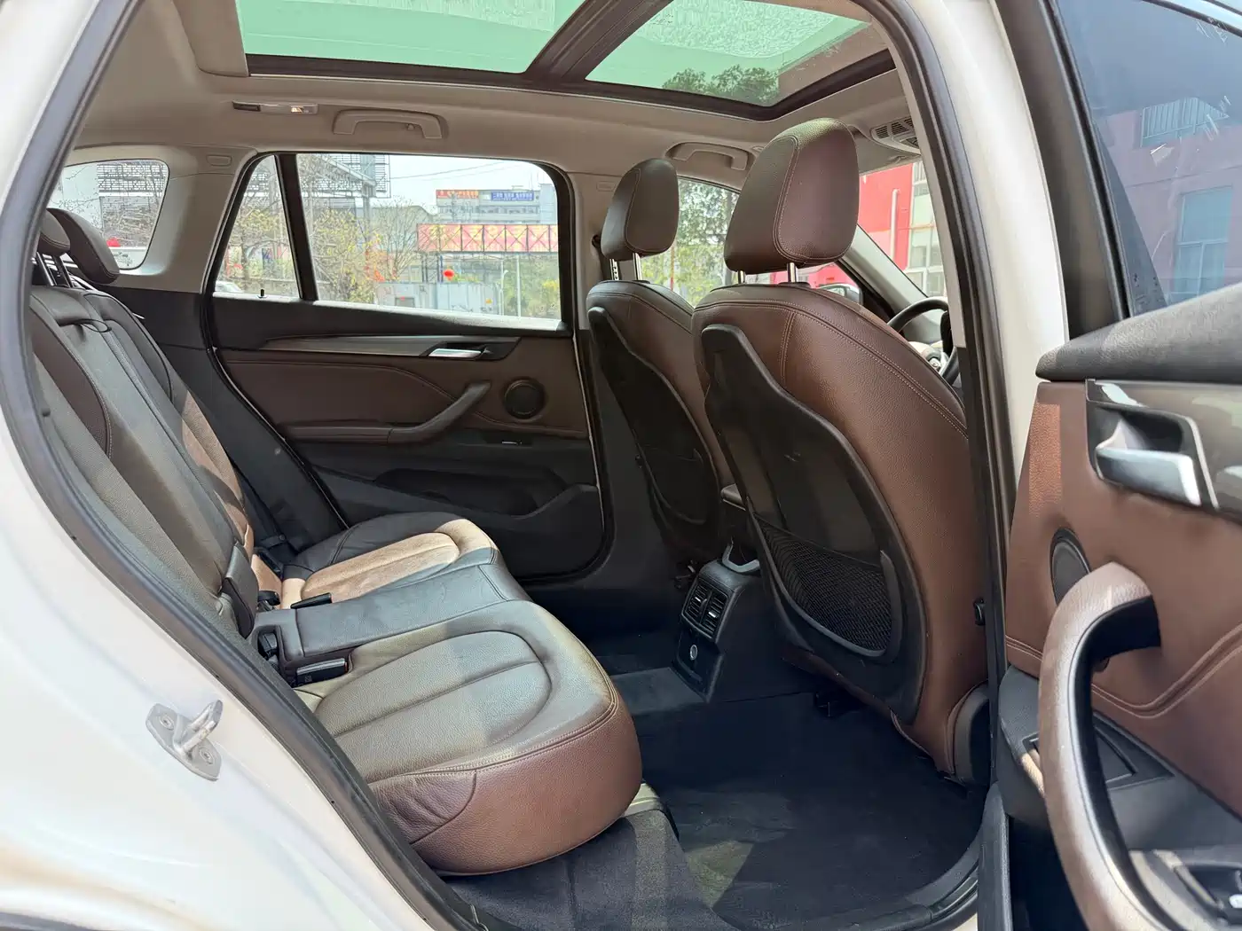BMW X1 2016 xDrive20Li Luxury Model фото 18