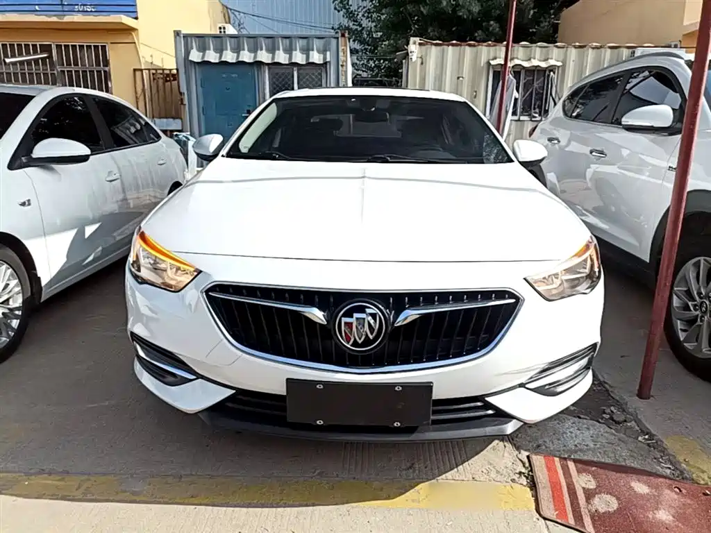 Buick Regal 2017 20T Elite Type фото 3