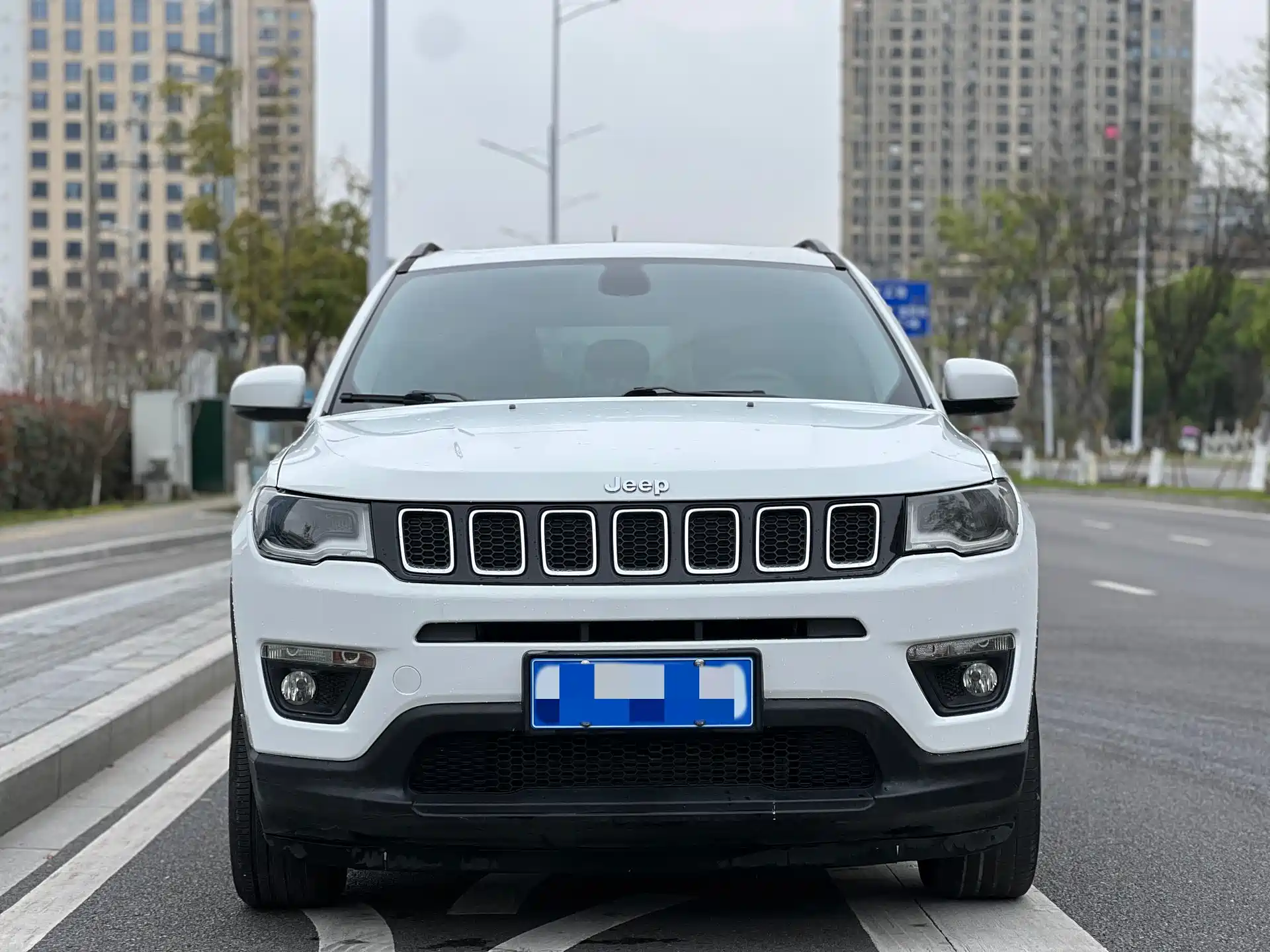Фото 3 - Jeep Compass