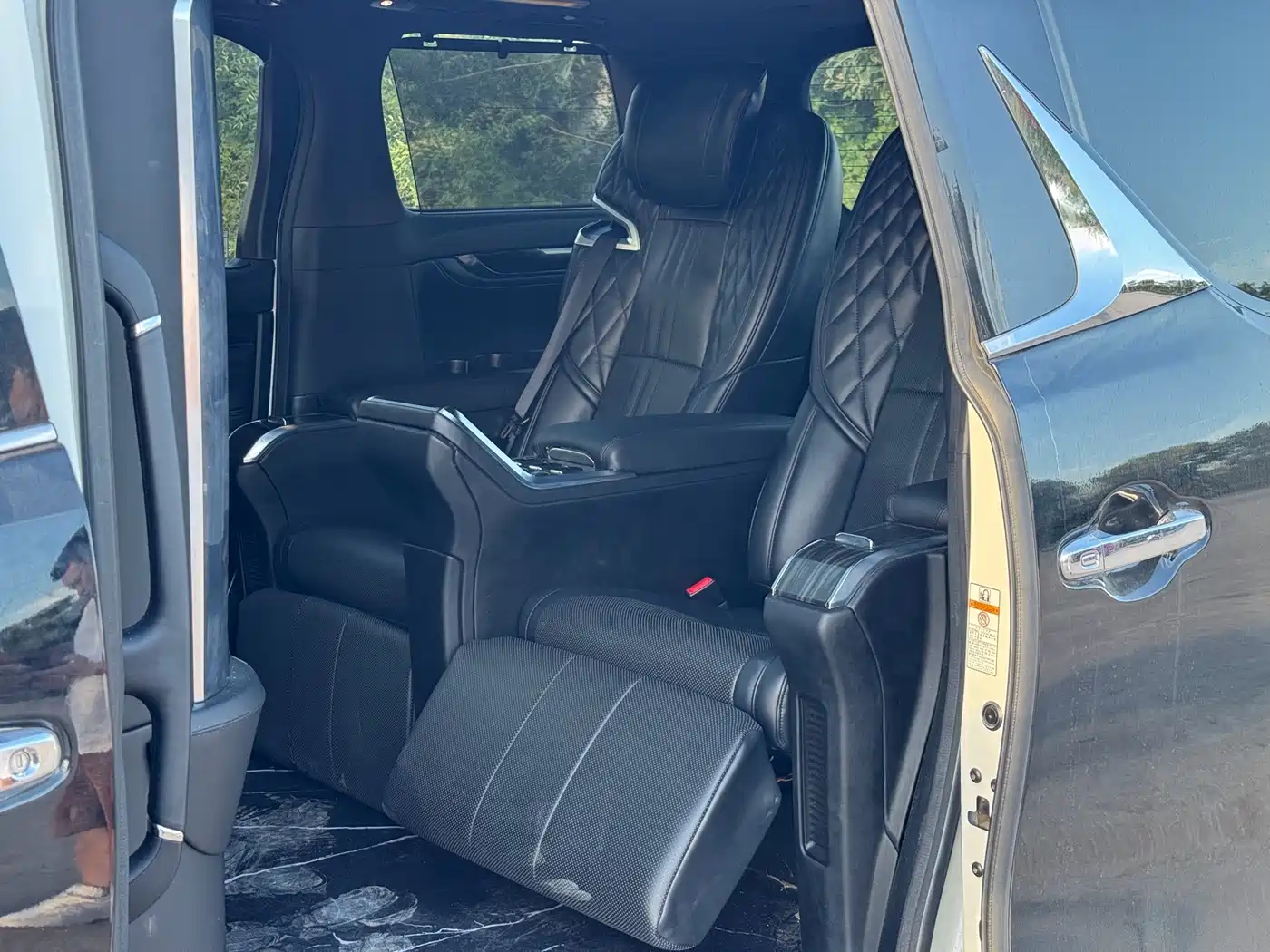 Toyota Vellfire 2019 2019 Hybrid 2.5L HV Luxury Edition