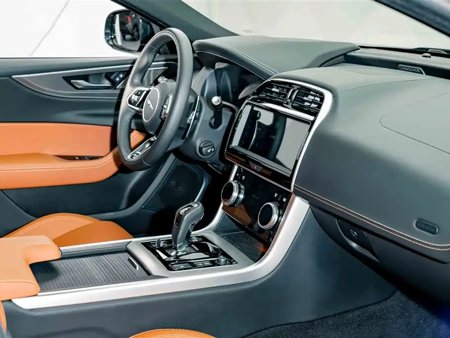 Jaguar XEL 2025 2024 Model 2.0T 250PS R-DYNAMIC S Progressive Sport Edition