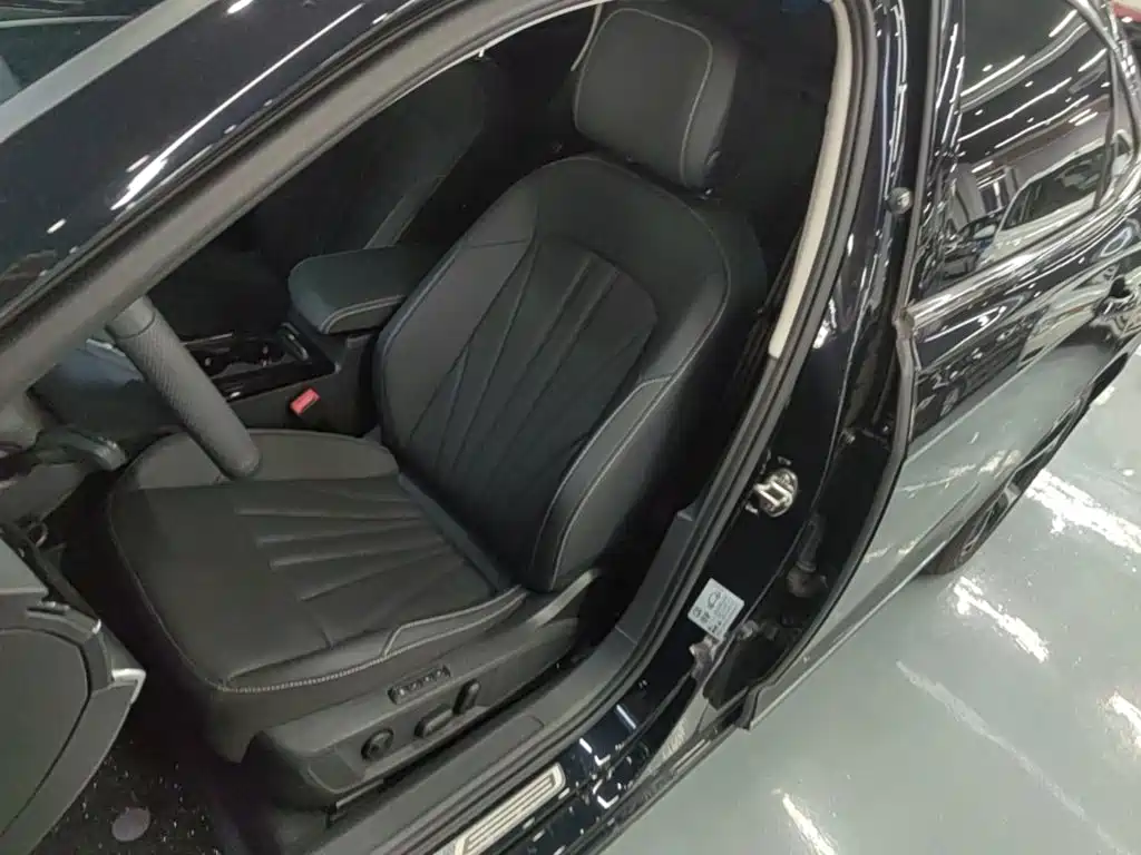 Volkswagen Passat 2025 2025 Outstanding 330TSI Starlight Elite Edition