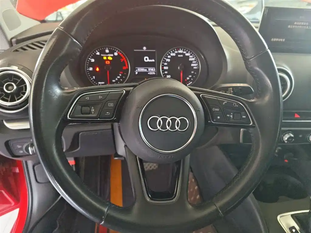 Audi A3 2018 30th Anniversary Sportback 35 TFSI Progressive фото 11