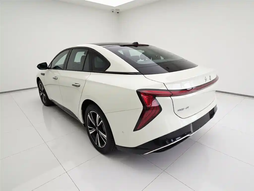 Hongqi EH7 2025 600 Smart Selection Edition фото 5