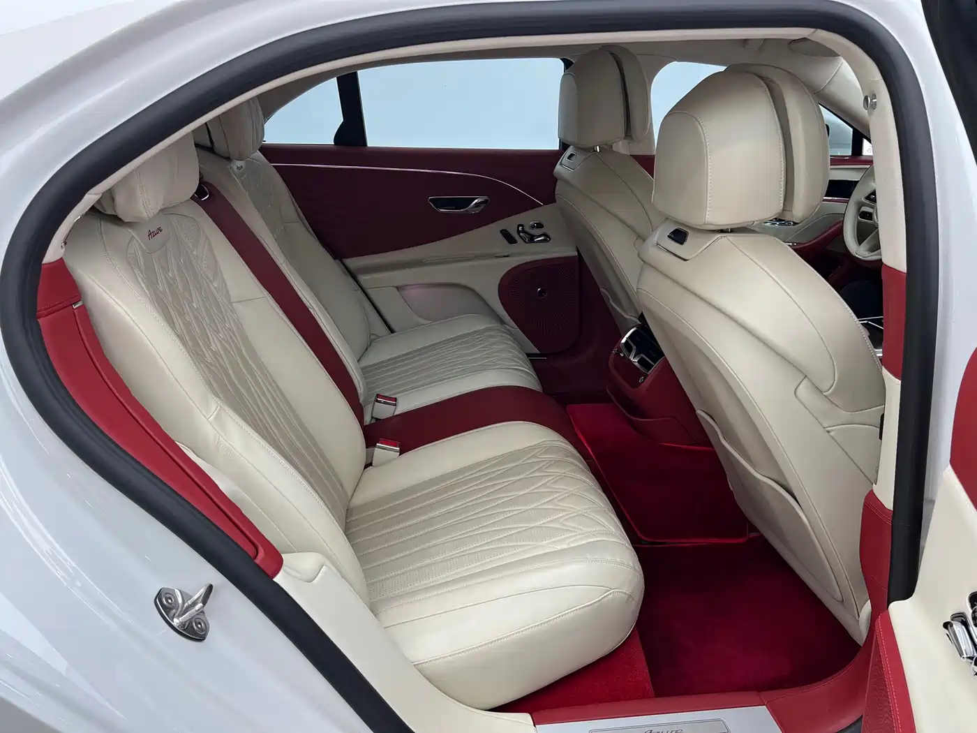 2025 Bentley Flying Spur