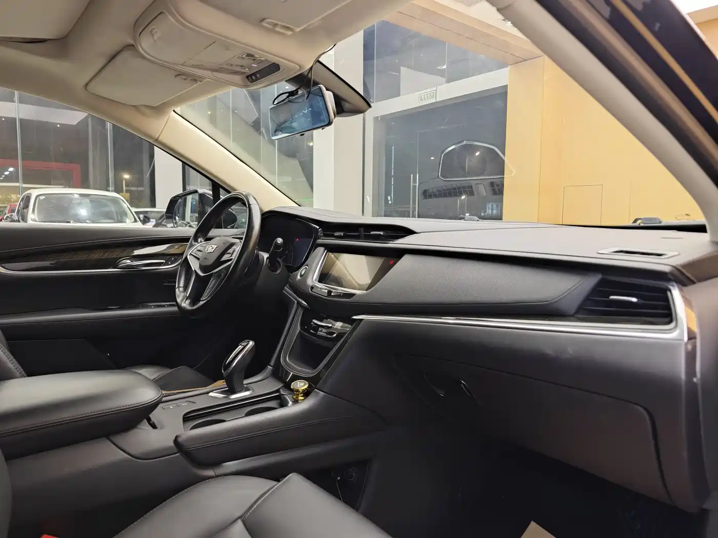 Cadillac XT5 2018 25T Luxury фото 33