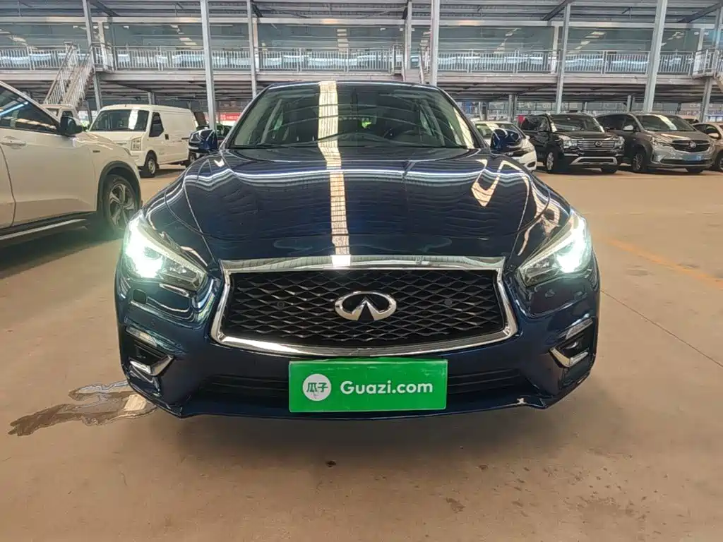 Infiniti Q50L 2018 2018 2.0T Leisure Edition China V