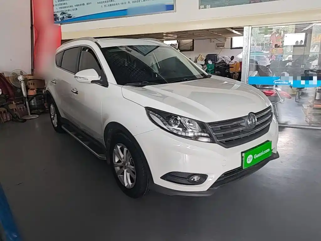 Dongfeng Fengguang Fengguang 580 2019 2018 1.8L Manual Comfort Version