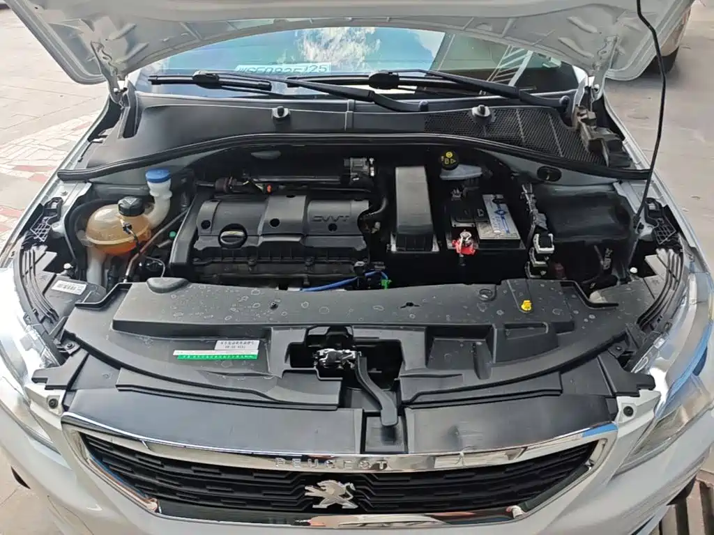 Peugeot 301 2019 2018 1.6L Manual Comfort Edition