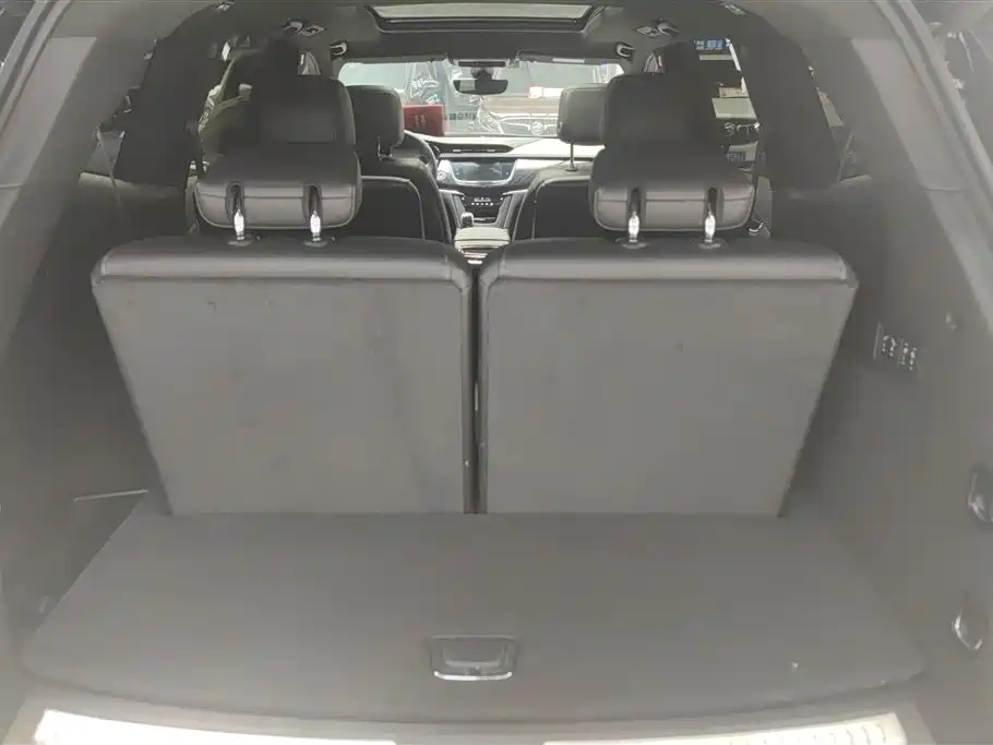 Cadillac XT6 2020 28T 6-Seater 4WD Luxury Model фото 4
