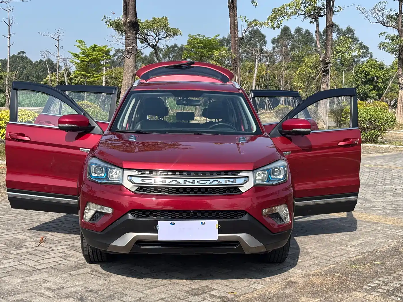 CHANGAN CS75