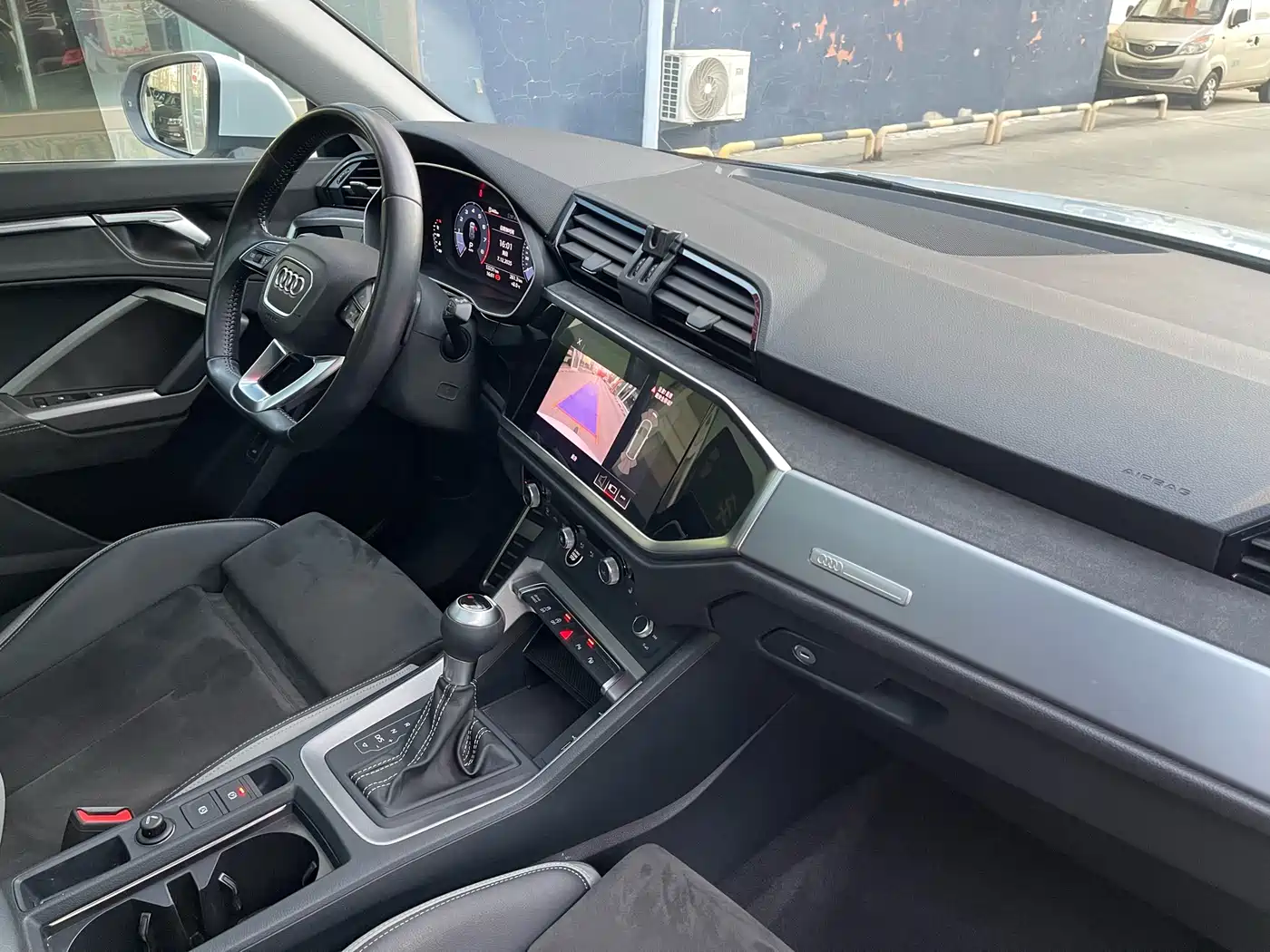 Audi Q3 2021 40 TFSI Fashion Sport фото 14