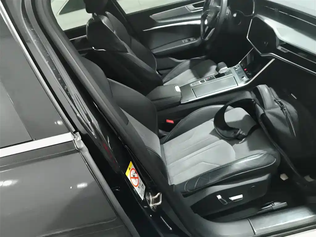 Audi A6L 2023 Facelift 45 TFSI Premium Dynamic фото 25