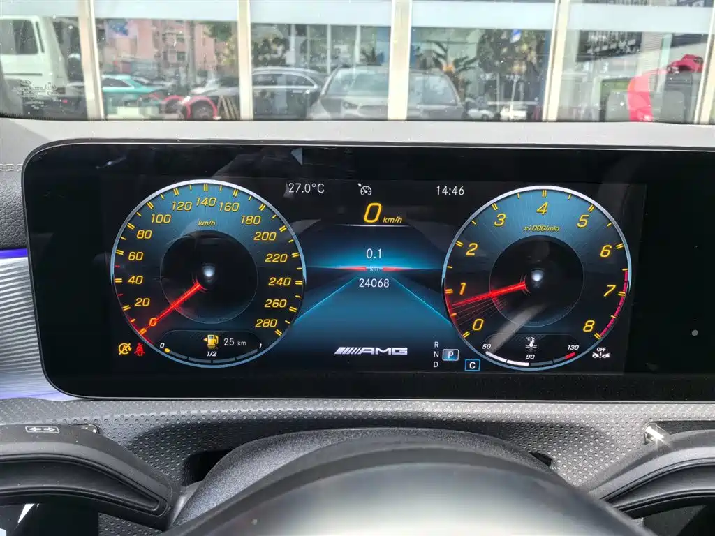 Mercedes-Benz A-Class AMG 2023 Model Year AMG A 35 L 4MATIC фото 10