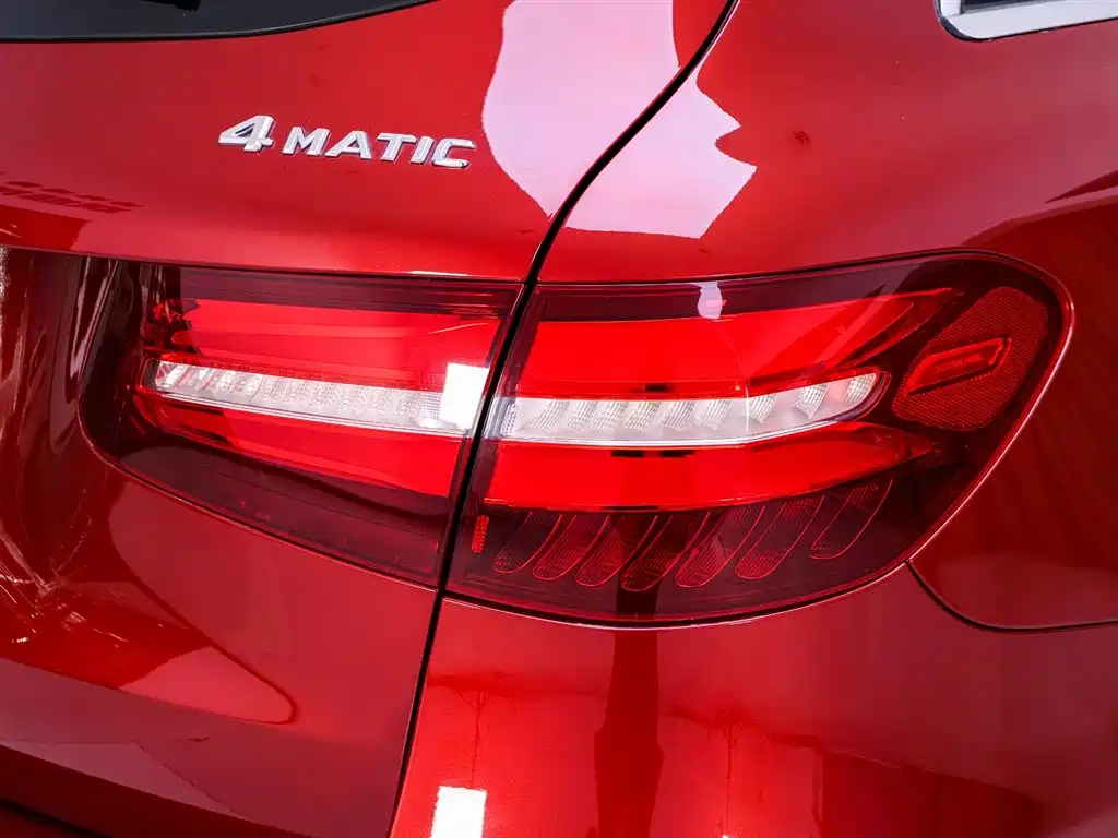 Mercedes-Benz GLC 2016 GLC 260 4MATIC Dynamic фото 9
