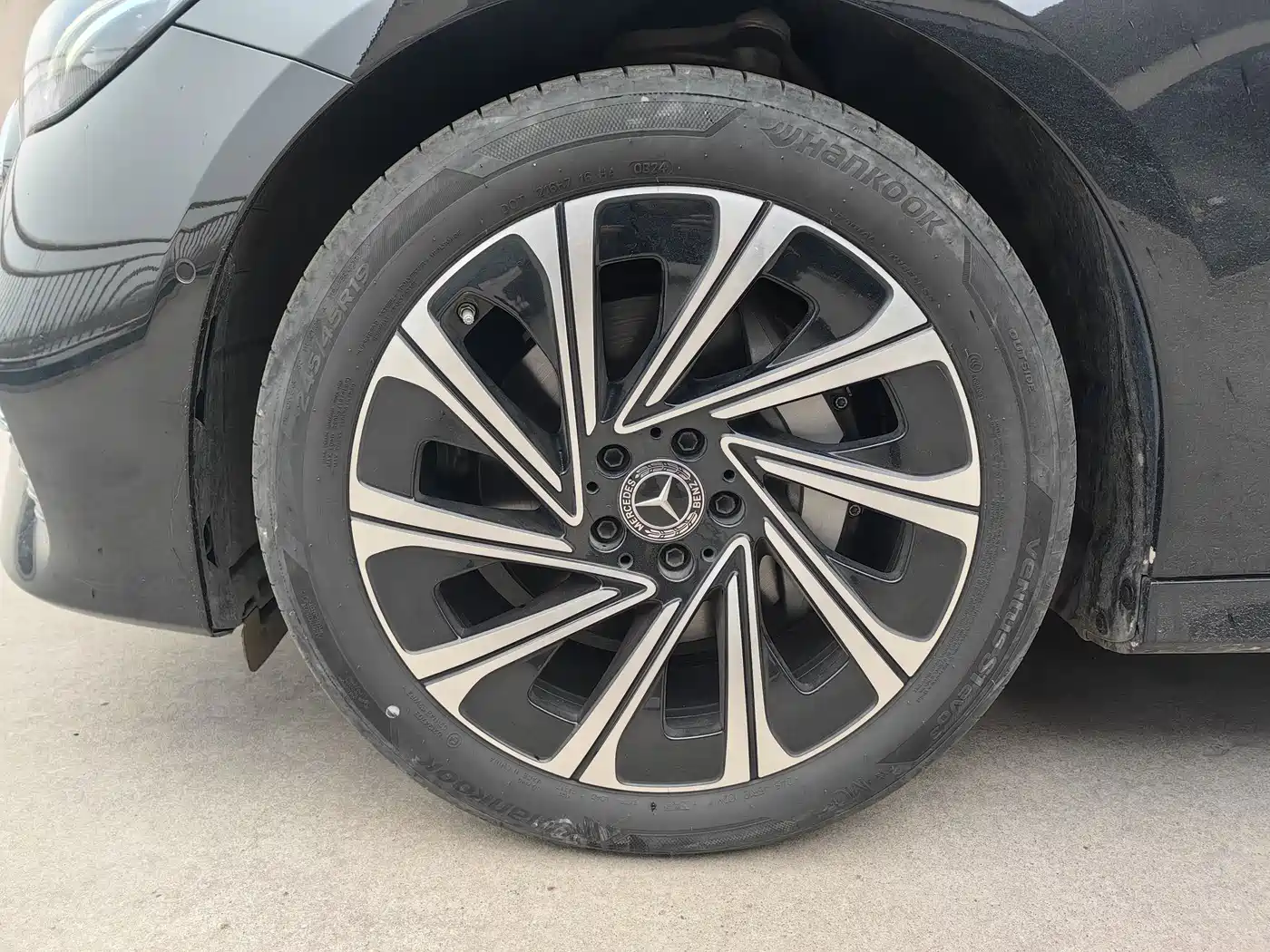 MERCEDES-BENZ E CLASS