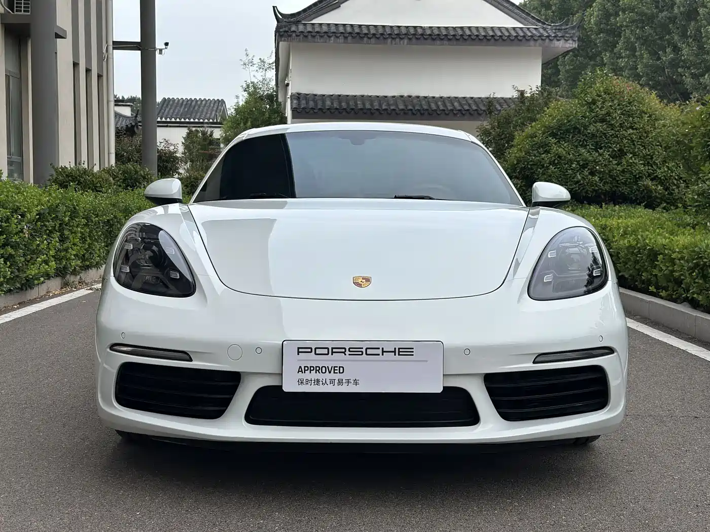 Porsche 718 2018 Cayman 2.0T фото 3