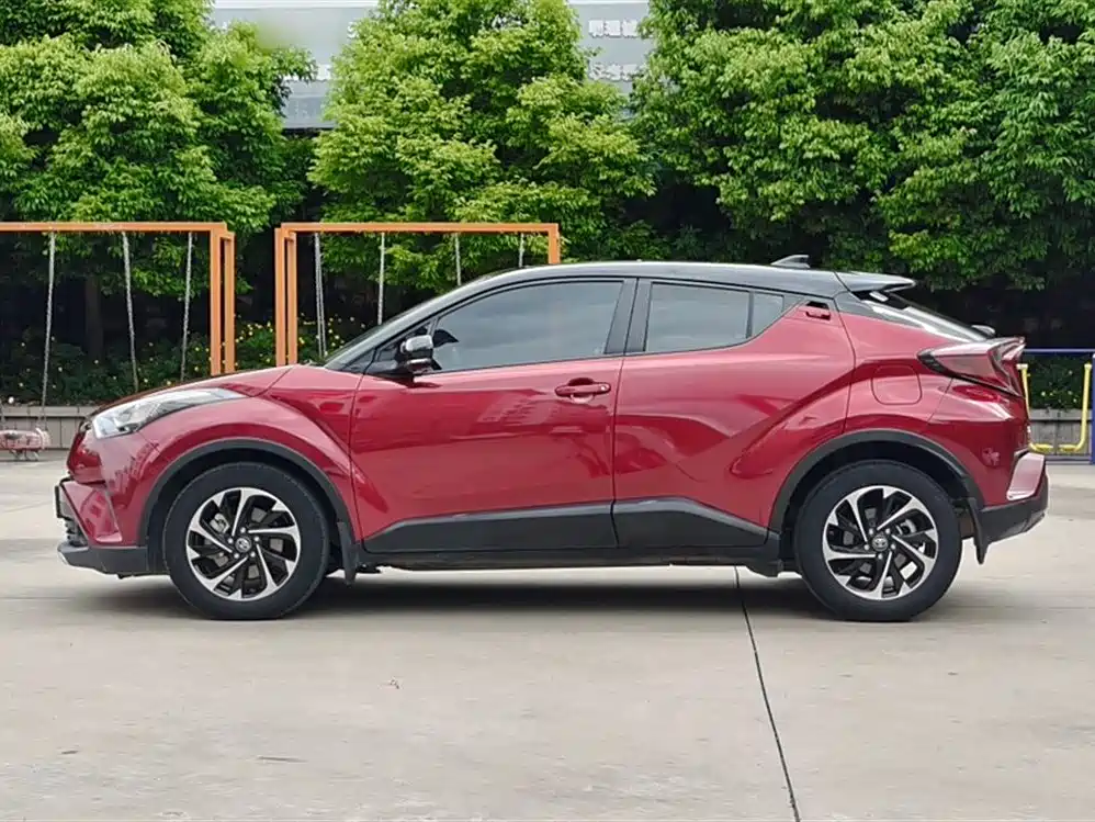 Toyota IZOA 2020 2.0L Yi Chi Edition фото 17