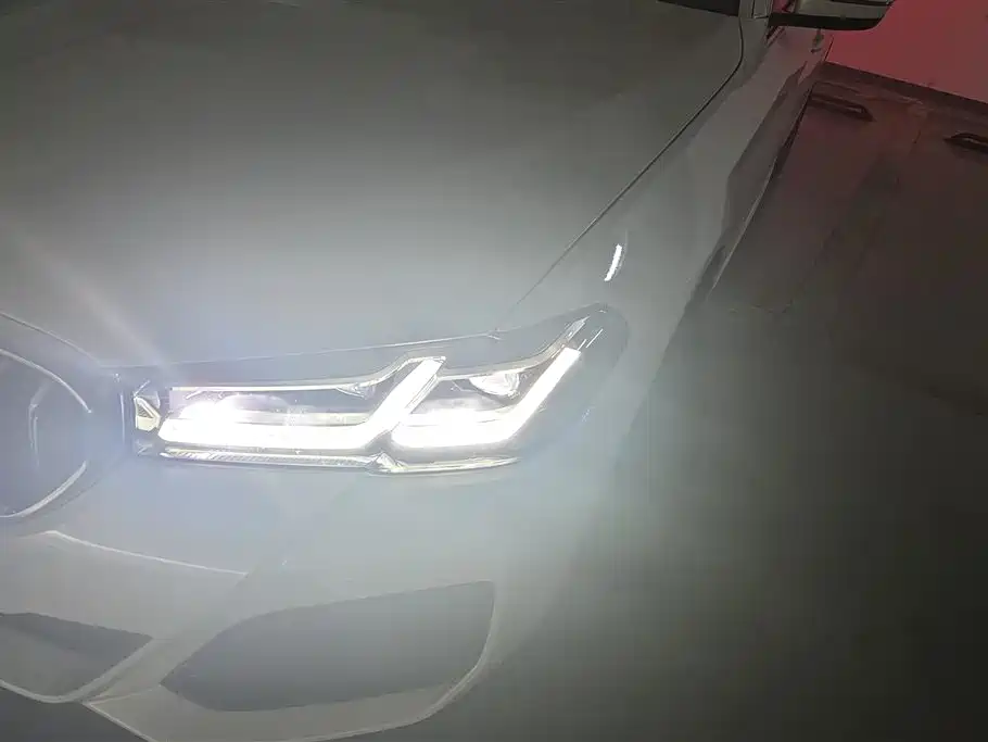 BMW 5 Series 2022 530Li Leading M Sport Package фото 5