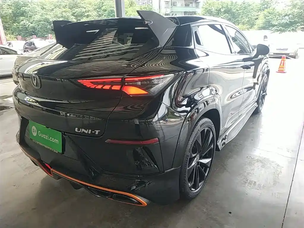 CHANGAN UNI-T