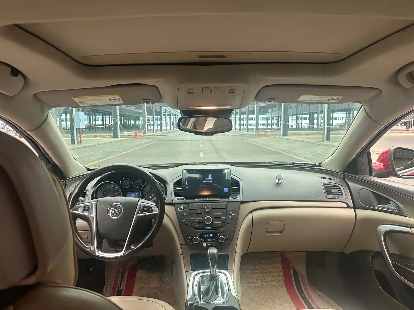 Buick Regal 2012 Model 2.0L Luxury фото 10