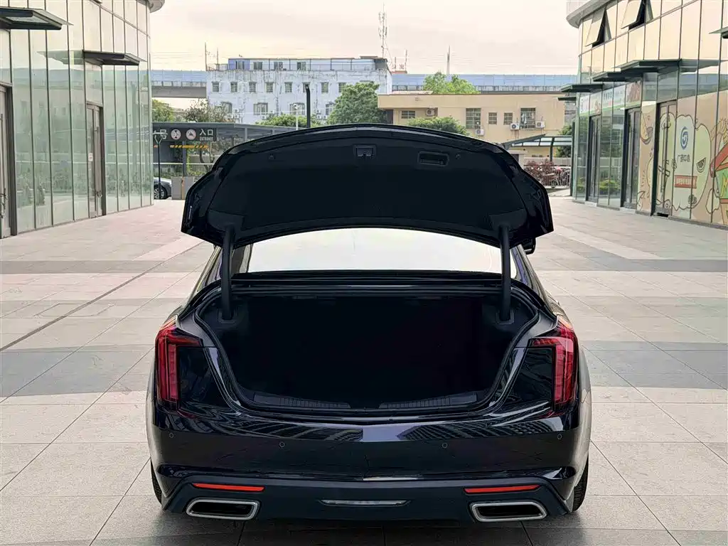 Cadillac CT5 2024 28T Luxury Model Pro фото 16