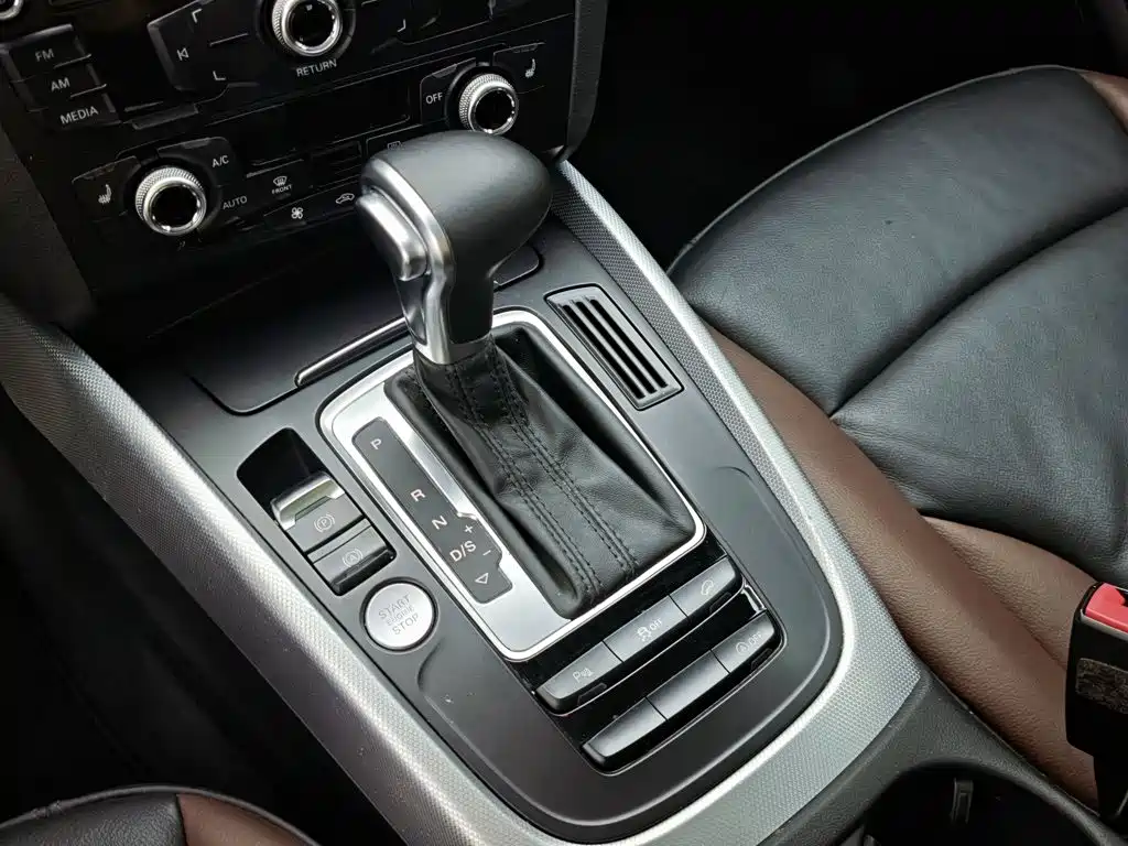 Audi Q5 2018 2017 Plus 40 TFSI Technology