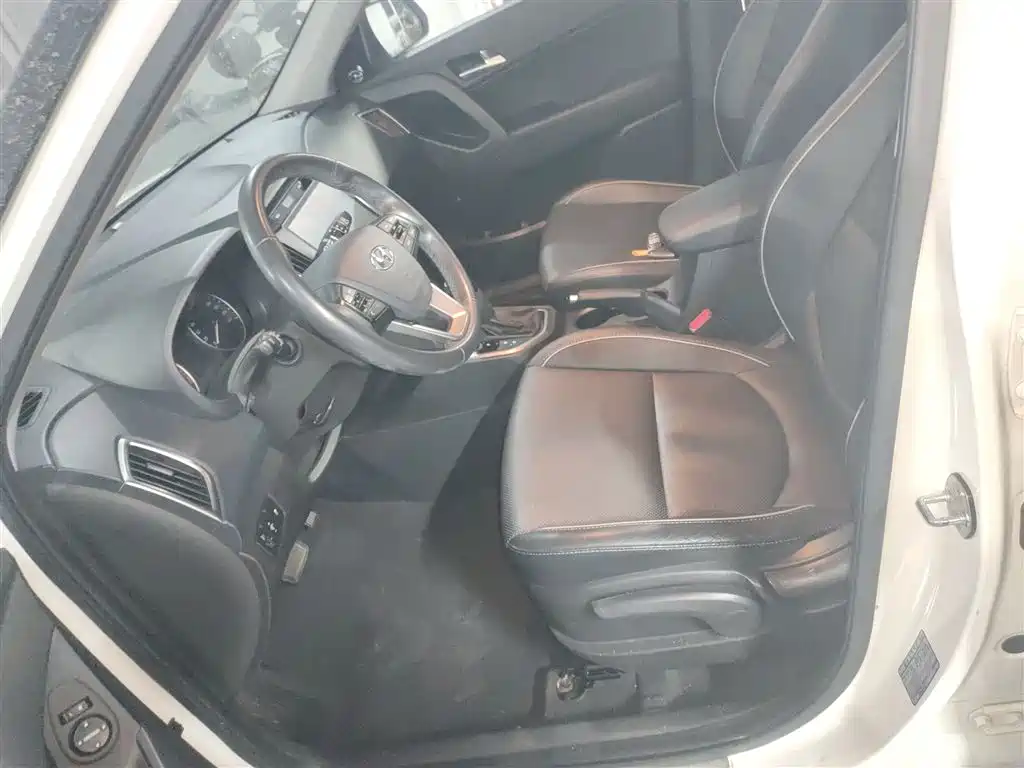 Hyundai Beijing Hyundai ix25 2015 1.6L Automatic 2WD Smart GLS фото 7
