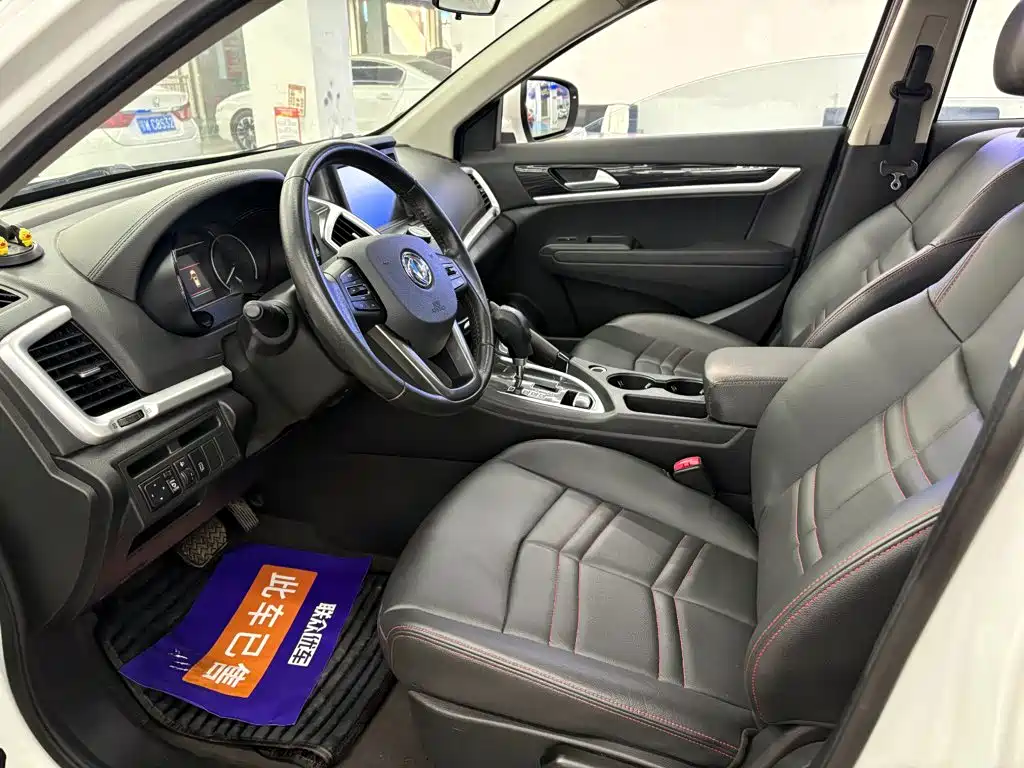 Dongfeng Aeolus Dongfeng Fengshen AX7 2017 2016 2.0L Automatic Smart Comfort