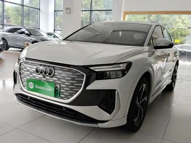Audi Audi Q4 e-tron 2023 40 e-tron Innovation Edition