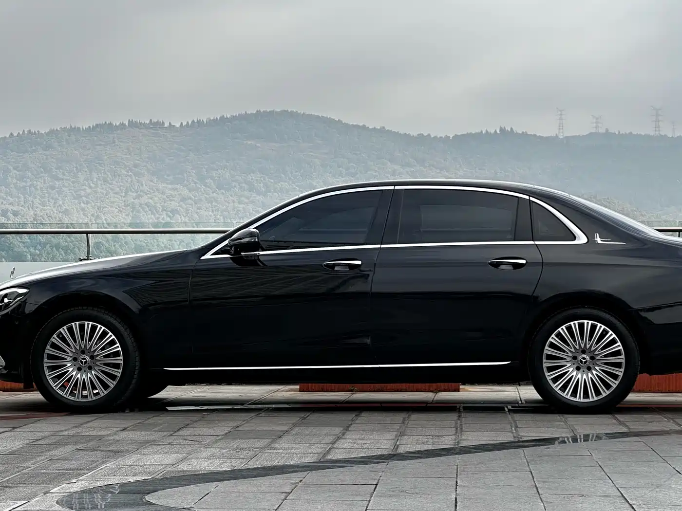 Mercedes-Benz E-Class 2022 Facelift E 300 L Sport Fashion Style фото 12