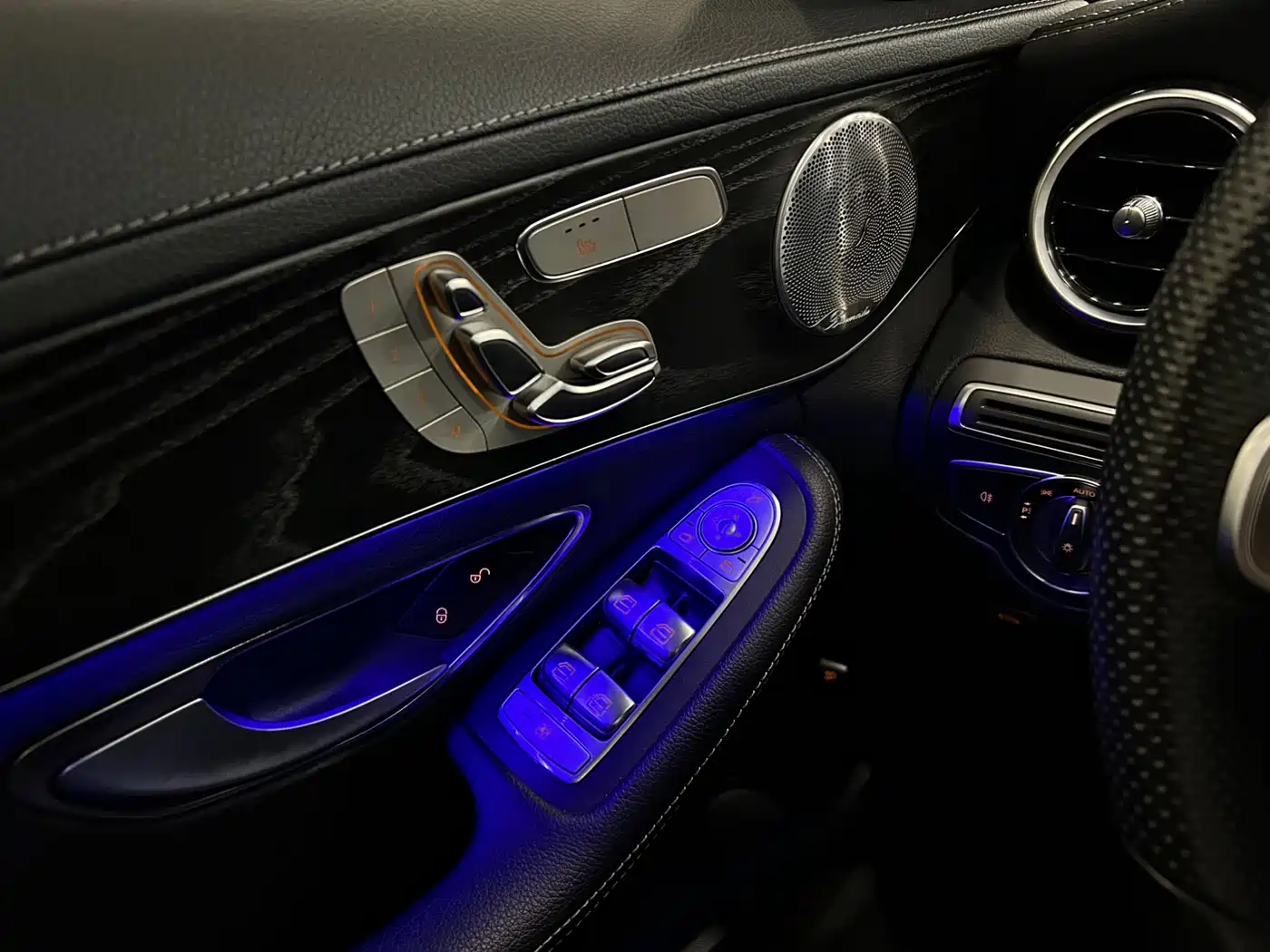Mercedes-Benz C-Class 2021 C 260 L Sport Starry Exclusive Edition фото 20