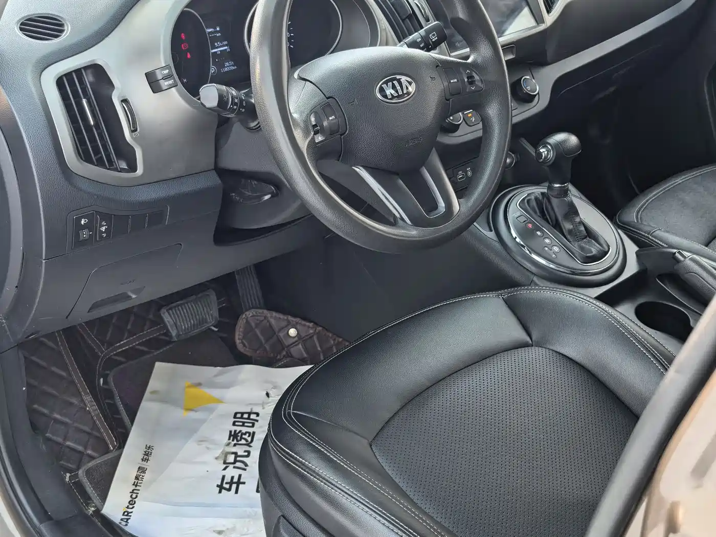 Kia Sportage 2015 2.0L Automatic 2WD DLX фото 6