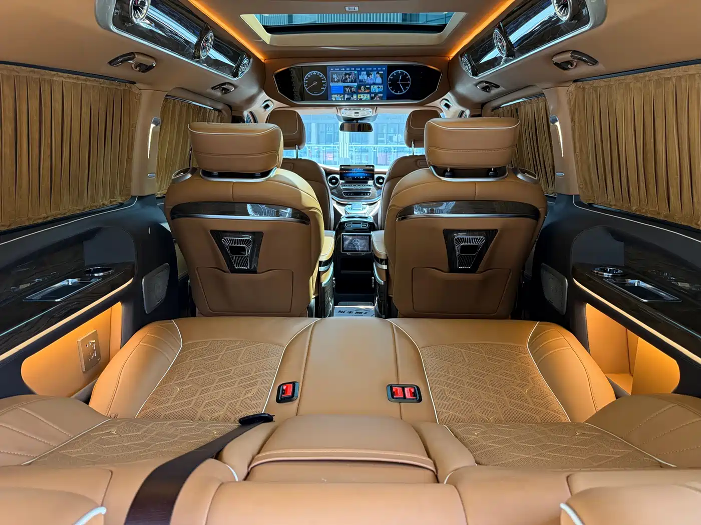 MERCEDES-BENZ V CLASS