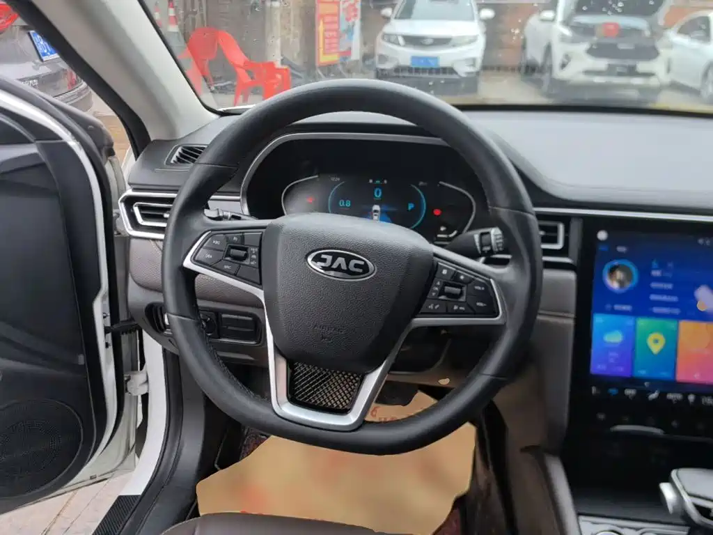 JAC JAC J7 2020 2020 1.5T CVT Surpass Type