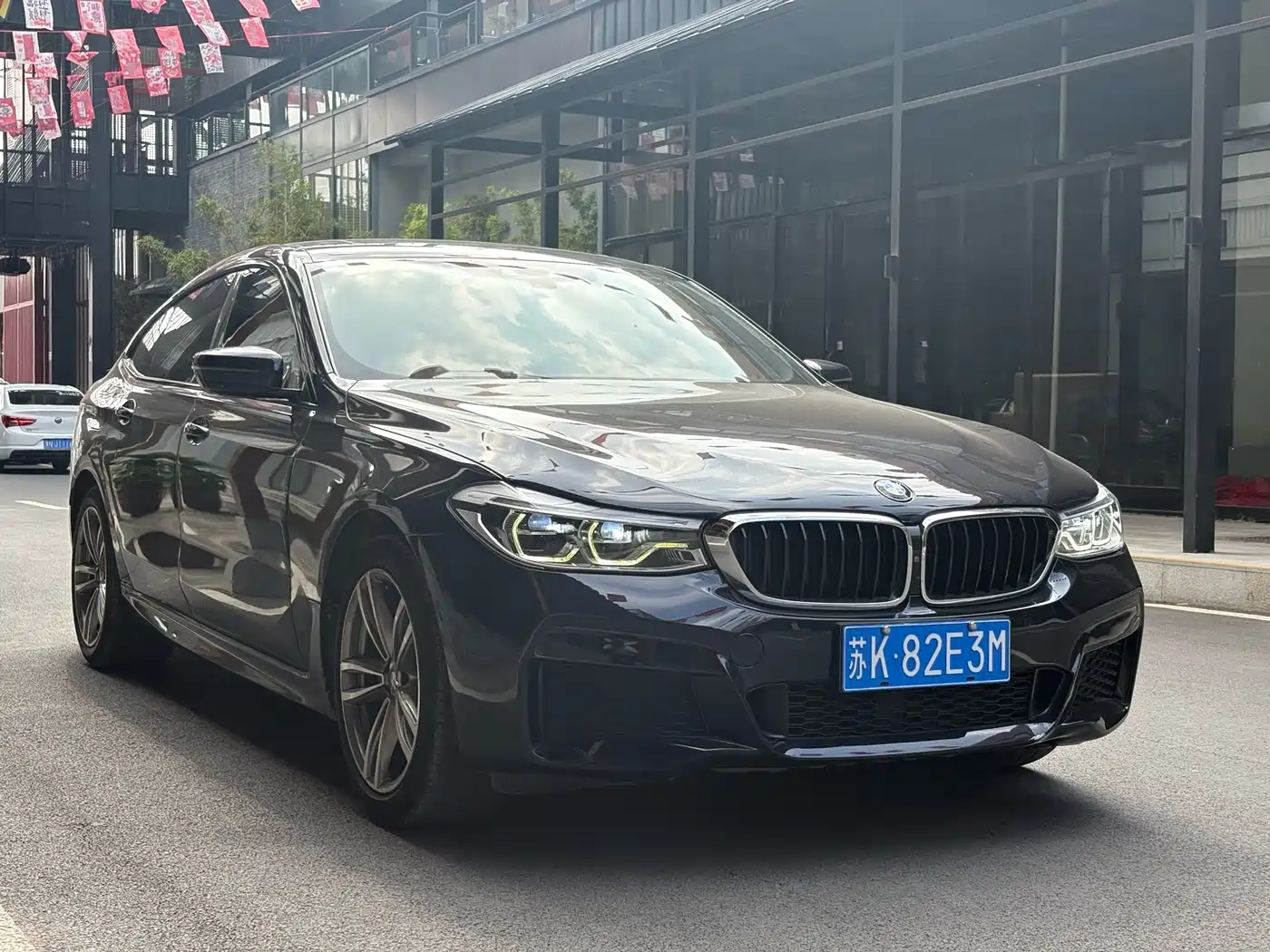 BMW 6 Series GT 2019 630i M Sport Package фото 16