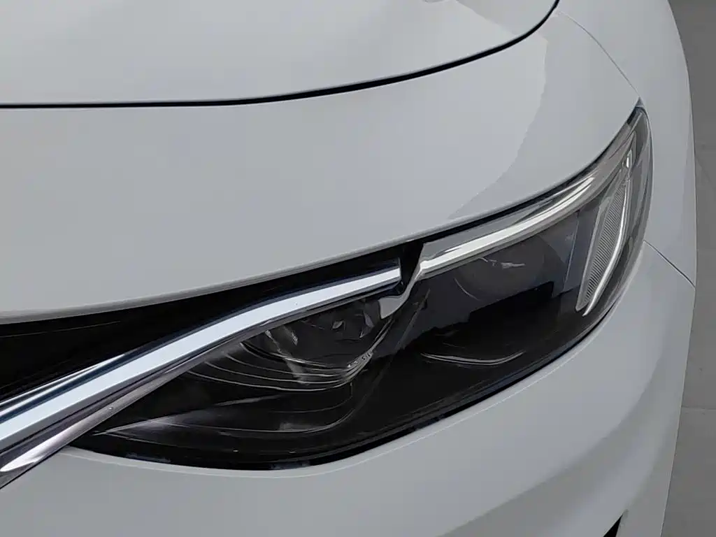 Фото 7 - Chevrolet Malibu XL