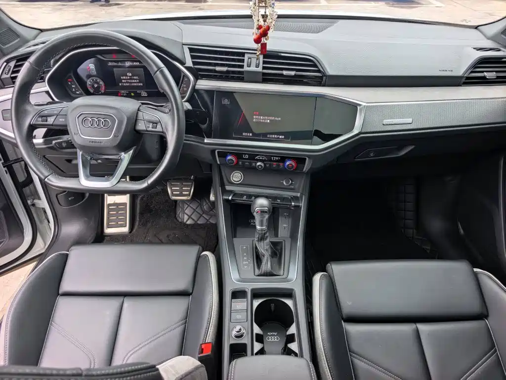 Audi Q3 2024 2024 35 TFSI Fashion Sport
